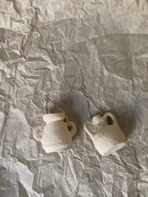 Load image into Gallery viewer, wazon earrings - bone 1